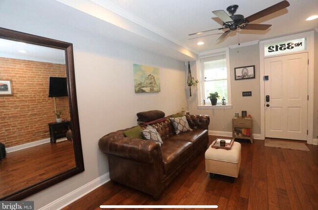Foto del edificio - 3512 Hickory Ave