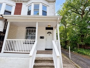 Building Photo - 23 E Ingham Ave