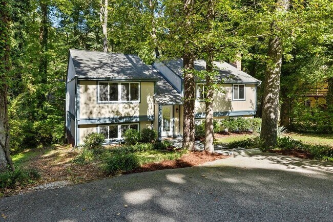 Foto del edificio - Spacious 5 Bedroom Home in Midlothian - $2,800/mo