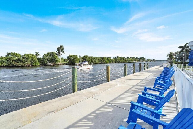 Foto del edificio - 32 Colonial Club Dr