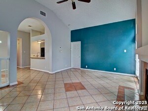 Foto del edificio - 2850 Fisher Field Dr