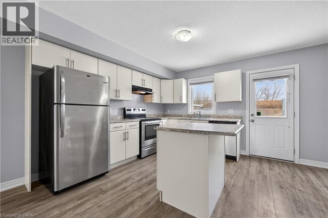 Photo du bâtiment - 7768 Ascot Cir