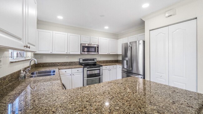 Building Photo - 8963 SW 212th Ln