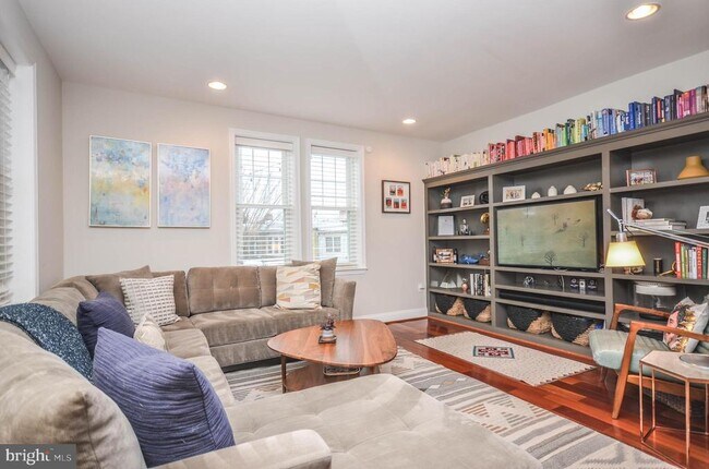 Foto del edificio - 4808 7th St NW