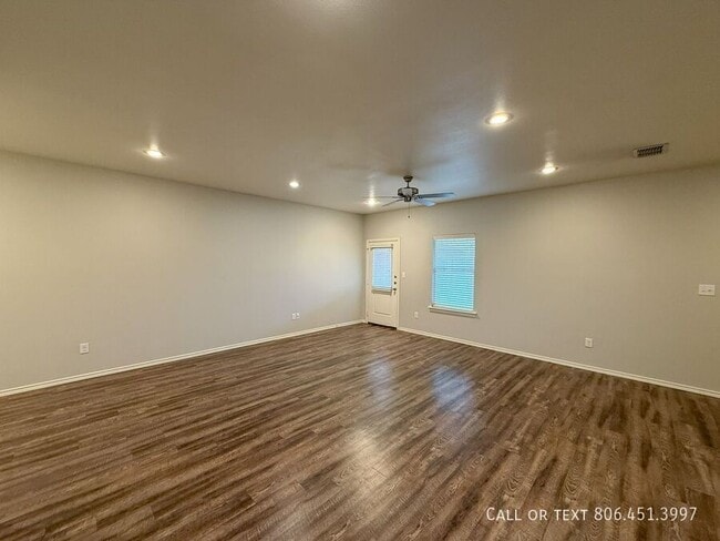 Foto del edificio - 6931 20th St
