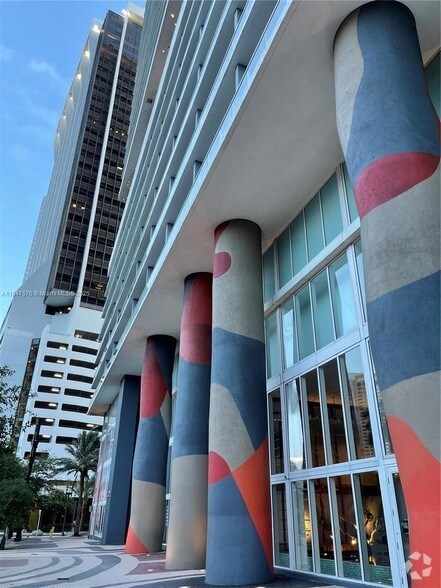 Building Photo - 50 Biscayne Blvd