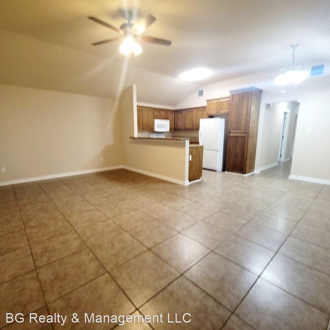 Building Photo - 3 br, 2 bath House - 109 Trinidad Cir