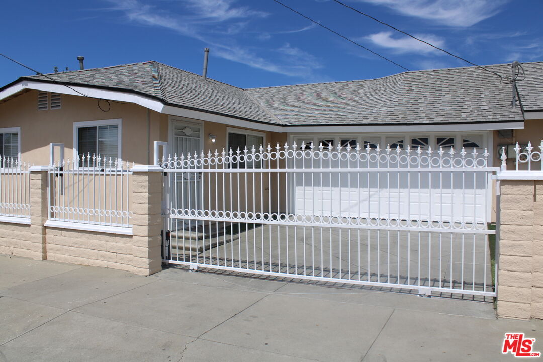 Foto principal - 305 S Workman St