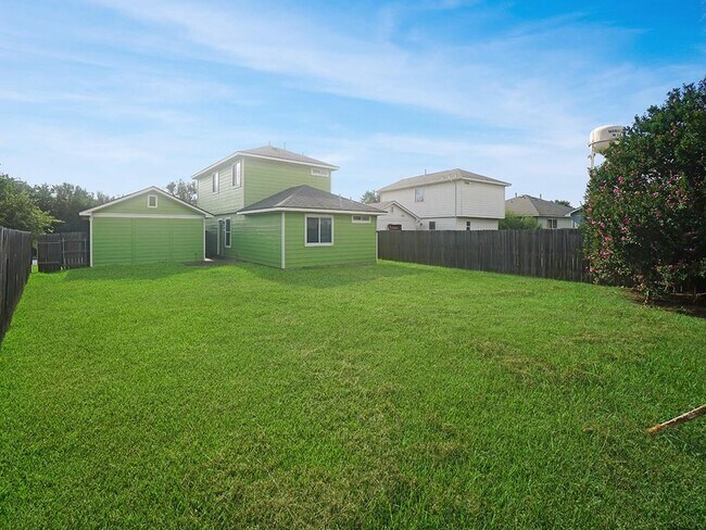 Building Photo - 11404 Briarcreek Loop