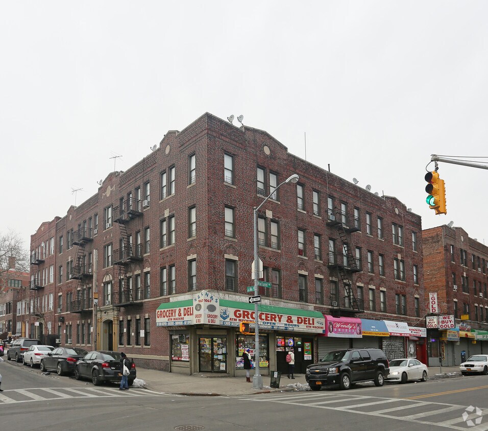 Foto principal - 73 E 96th St