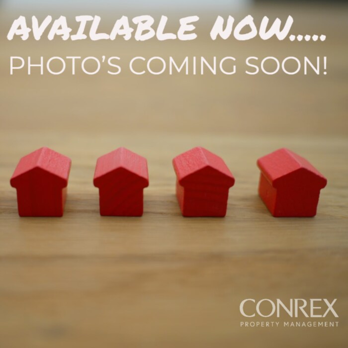 Primary Photo - 1054 Hidden Meadow Dr