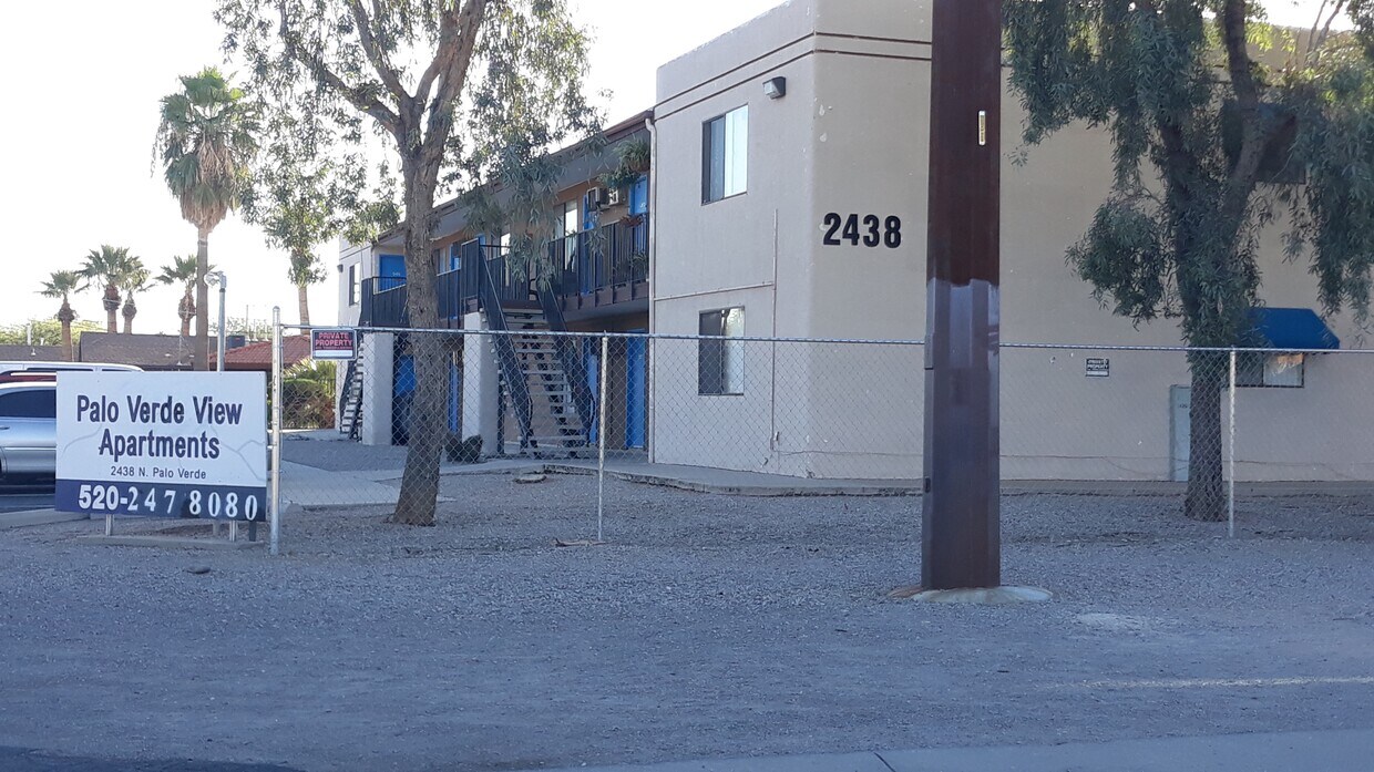 Palo Verde Apartments - 2438 N Palo Verde Ave