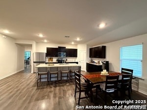 Building Photo - 219 Cuban Emerald