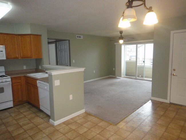Foto del edificio - 2779 E 15th St