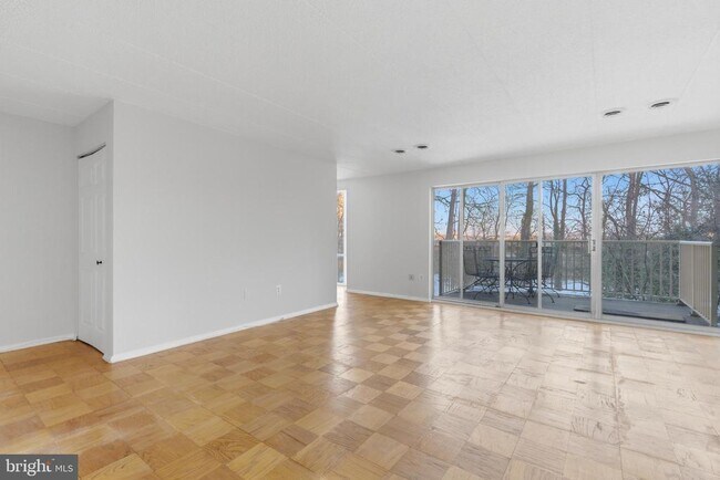 Foto del edificio - 2614 Fort Farnsworth Rd