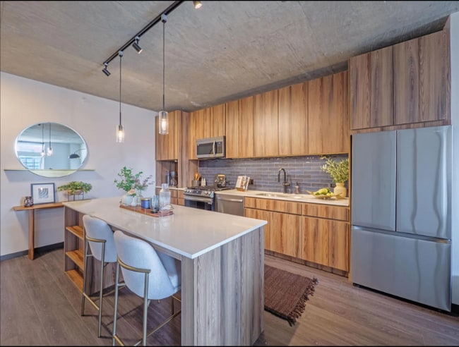 Photo - 152 N Ashland Ave Apartment