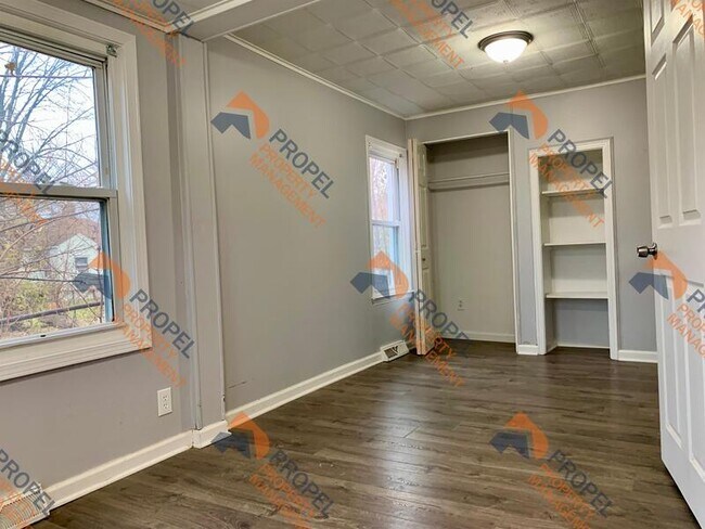 Building Photo - 7520 Studebaker Ave