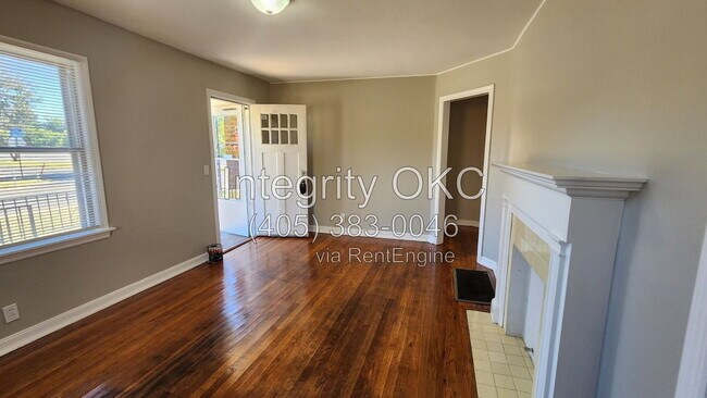 Foto del edificio - 409 N Key Blvd