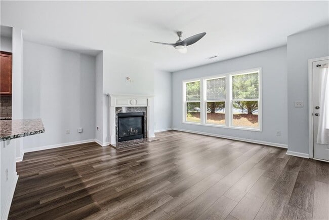 Building Photo - 4960 Ducote Trail