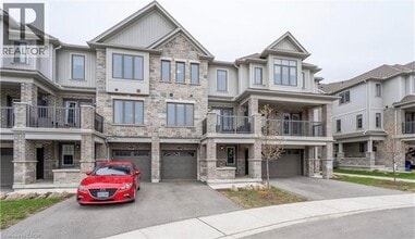 Building Photo - 115 S Creek Dr