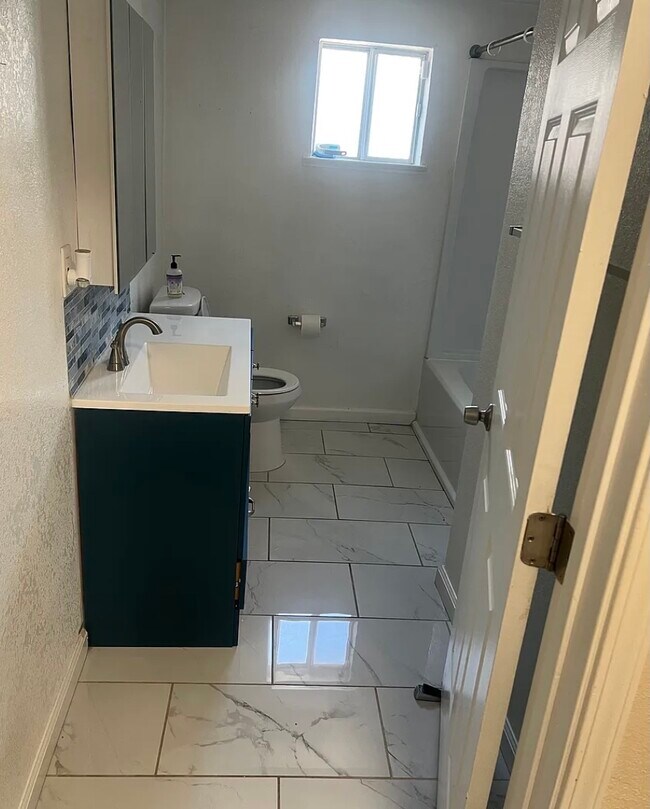 Foto del edificio - 3848 14th Ave