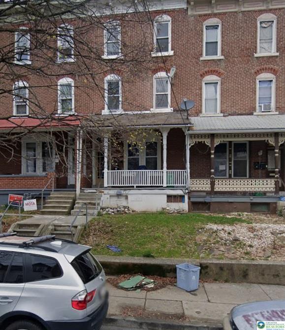 Building Photo - 425 Liberty St