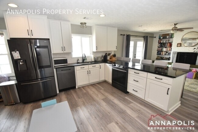 Foto del edificio - 2500 Symphony Ln