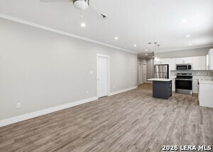 Foto del edificio - 2115 W Houston St