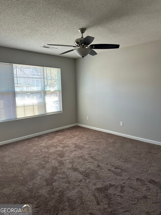 Foto del edificio - 6130 Capitol Knoll