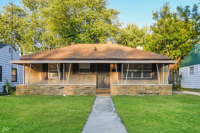 Building Photo - 4769 N Mitchner Ave