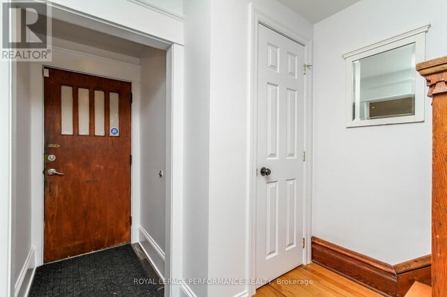 Building Photo - 14 Clarey Ave