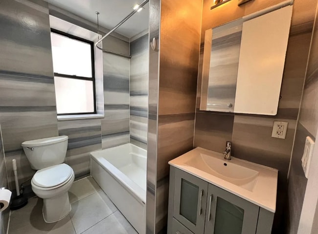 Photo - 520 Crown St Apartment