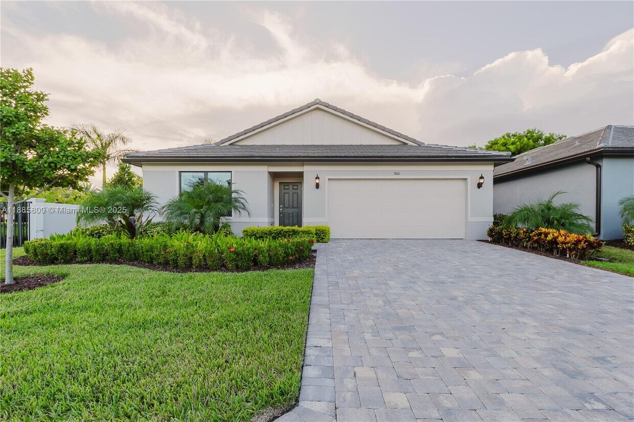 Foto principal - 3001 Hibiscus Ave