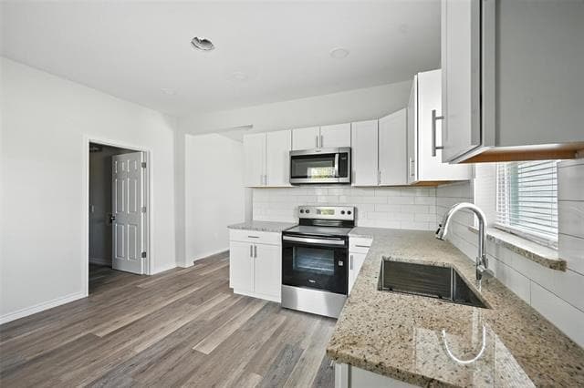 Building Photo - 412 3rd St