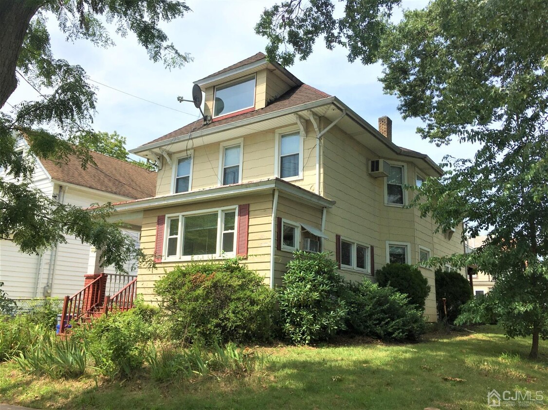 Primary Photo - 333 Montgomery St