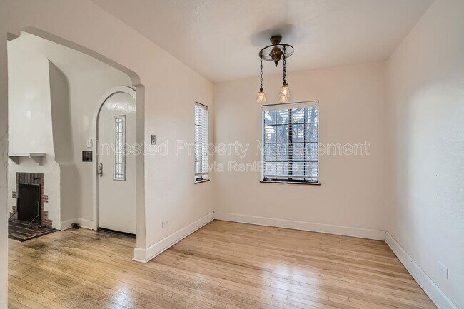 Photo - 2501 York St Townhome