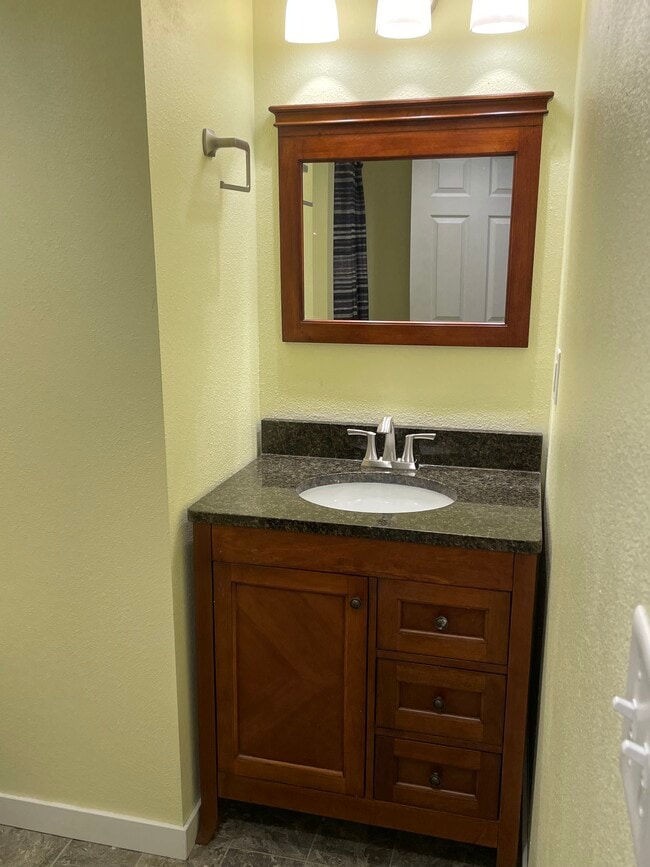 Foto del edificio - 414 Custer St