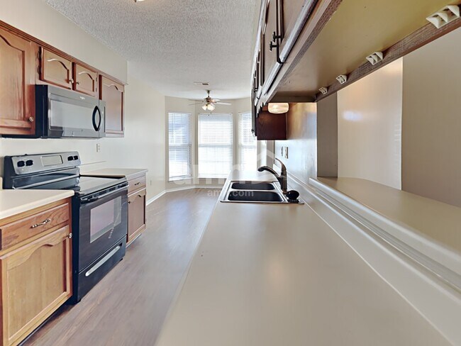 Foto del edificio - 10452 Kristen Dr S