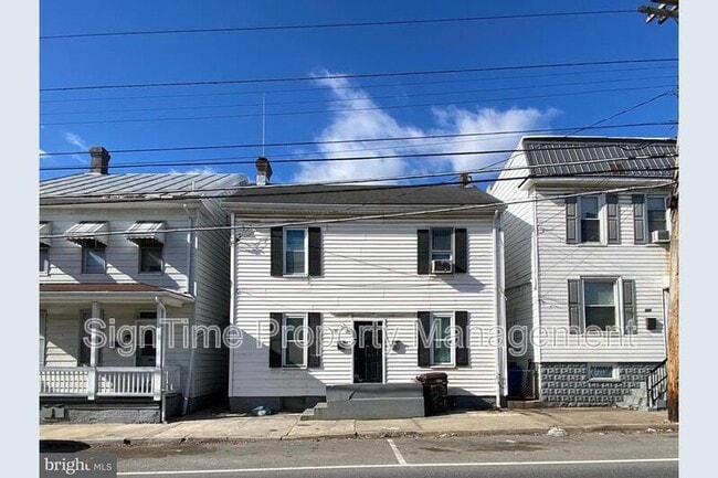 Building Photo - 531 Salem Ave