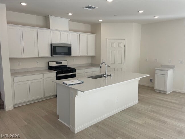 Foto del edificio - 10861 River Jct Ave