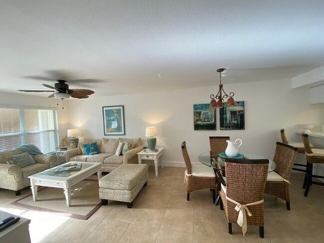 Foto del edificio - 28940 Bermuda Pointe Cir