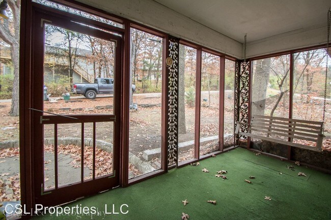 Building Photo - 3 br, 2 bath House - 1631 N Vandeventer Ave