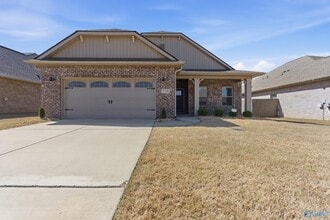 Building Photo - 21718 Nature’s Cv Dr