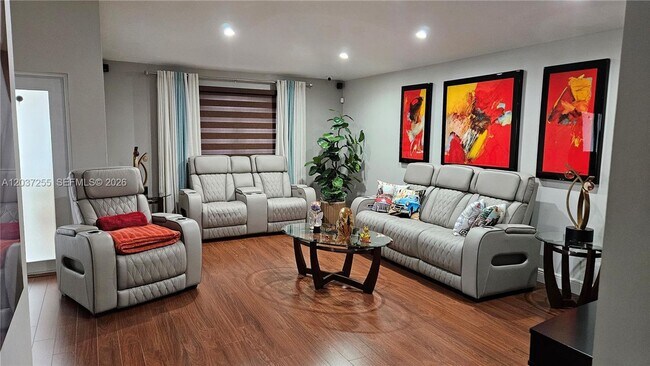Foto del edificio - 17124 SW 143rd Pl
