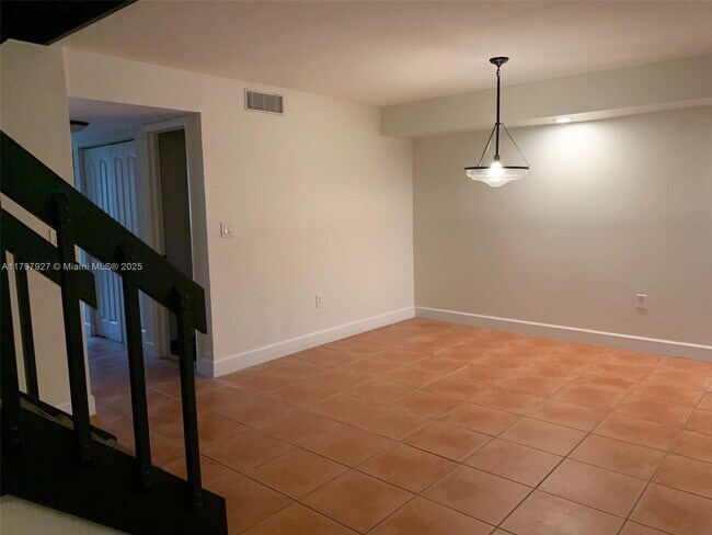 Foto del edificio - 7655 SW 106th Ave