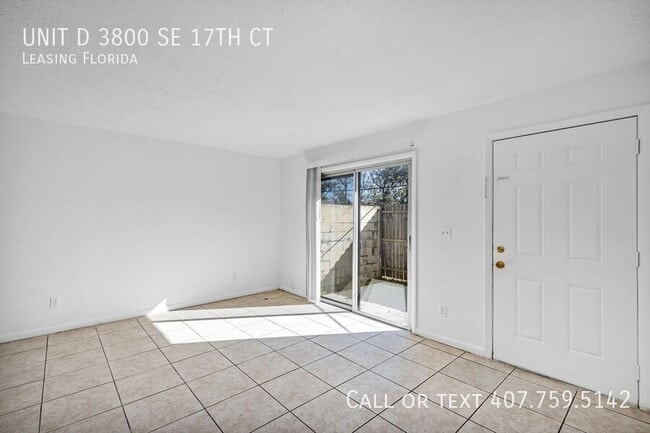 Building Photo - 3800 SE 17th Ct