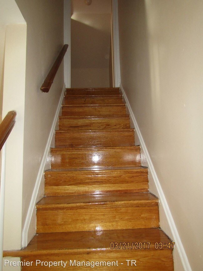 Foto del edificio - 4 br, 2 bath House - 4306 Fairview Avenue