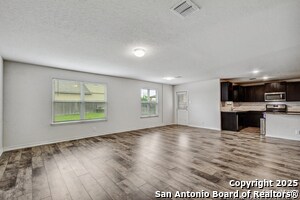 Foto del edificio - 9627 Baytown Coast