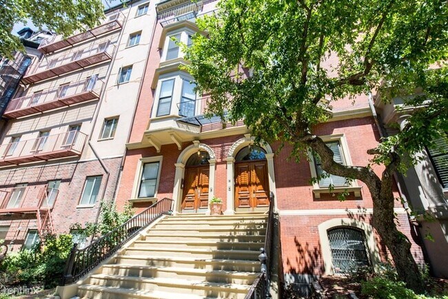 Foto del edificio - 5 br, 4.5 bath Triplex - 214 Beacon St 3