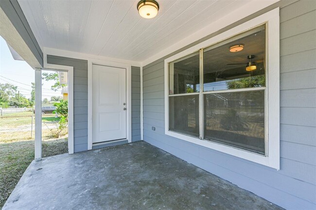 Building Photo - 3126 Memel St